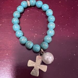 Turquoise Beaded Bracelet with Gold Tone Cross and Faux Pearl Charm